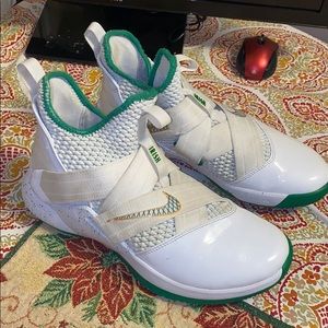 Nike Lebron Soldier XII White Green Irish
